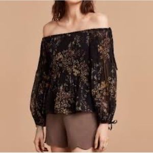 Brand new Aritzia Wilfred off the shoulder top